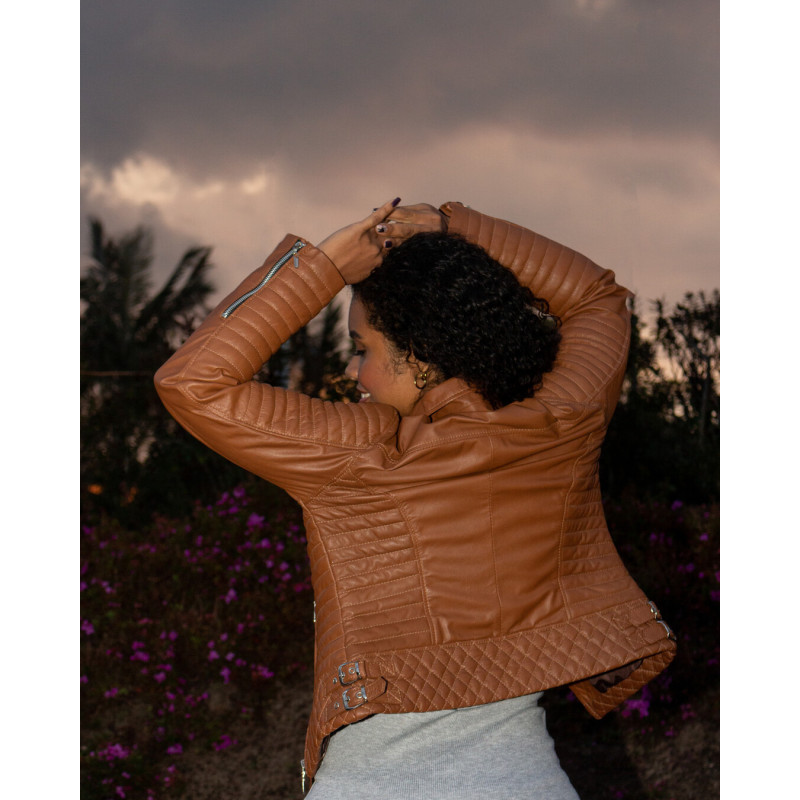 Chamarra de Cuero para Hombre/Mujer - Estilo y Durabilidad - Solo Cuero Chamarra de Cuero para Hombre/Mujer - Estilo y Durabilidad - Solo Cuero