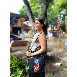 Bolso de Cuero Artesanal Hecho a Mano, Elegancia y Calidad