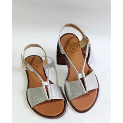 Sandalias Planas de Cuero Artesanal | Comodidad y Estilo | Solo Cuero